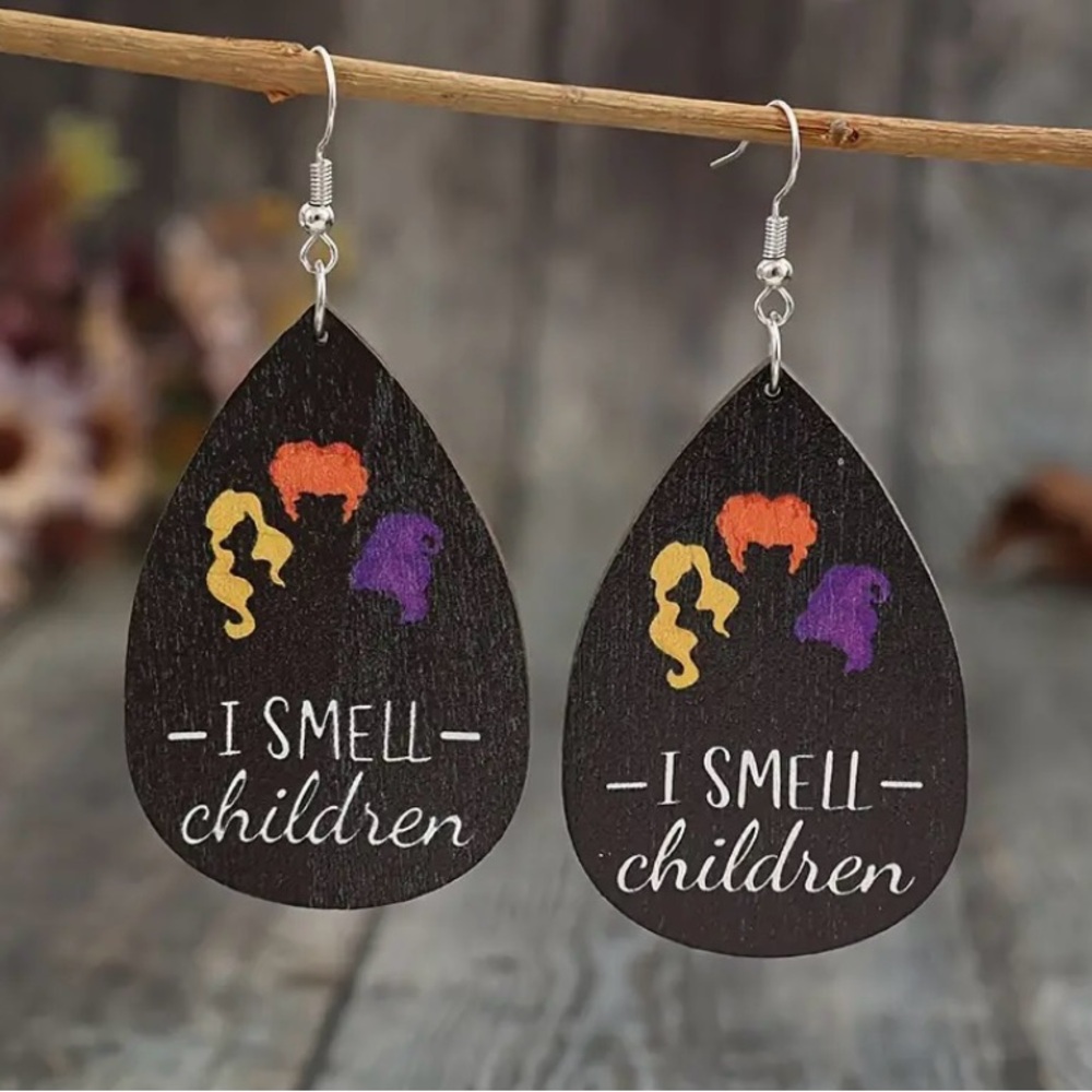 Hocus Pocus Earrings “I Smell Children” Witches Silhouettes Halloween NWT BOGO